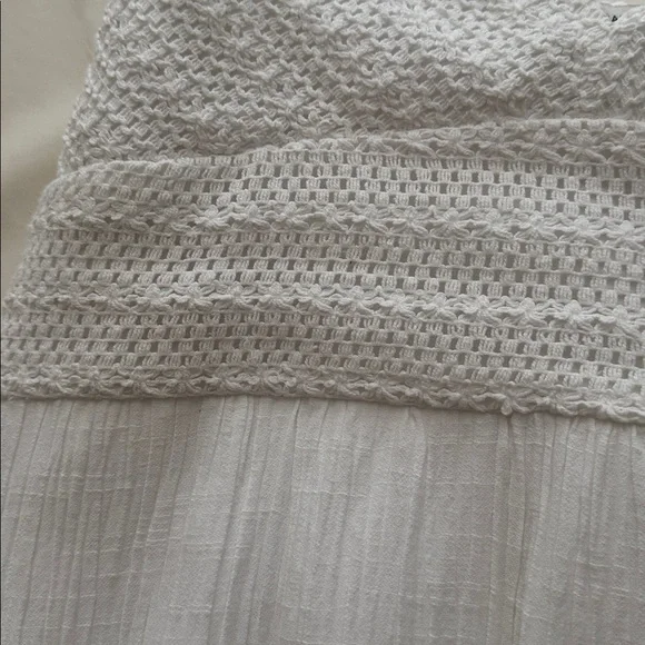 American Eagle Outfitters white sundress - Picture 3 of 3